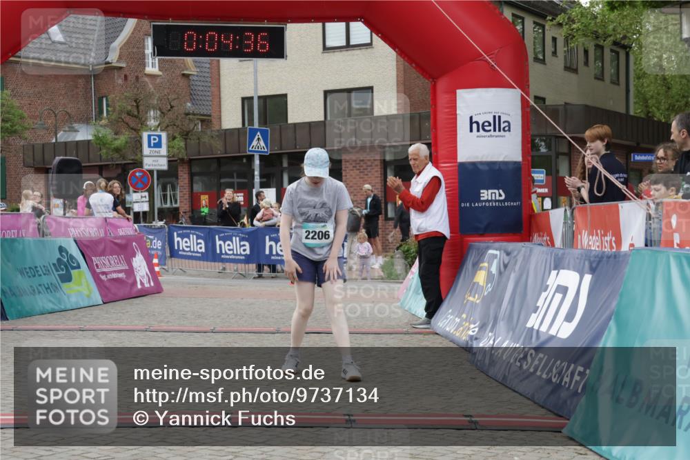 10.05.2026 - 8. Wedeler Halbmarathon Yannick Fuchs http://msf.ph/oto/9737134 10.05.2026 12:49:33 Ziel 10, 09, 38, 4, 2206, 2206 meine-sportfotos.de