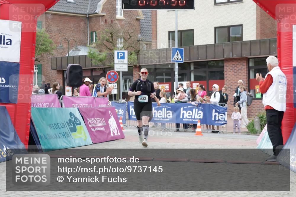 10.05.2026 - 8. Wedeler Halbmarathon Yannick Fuchs http://msf.ph/oto/9737145 10.05.2026 12:49:46 Ziel 832, 832, 2171 meine-sportfotos.de