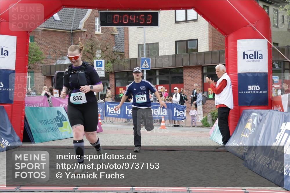 10.05.2026 - 8. Wedeler Halbmarathon Yannick Fuchs http://msf.ph/oto/9737153 10.05.2026 12:49:49 Ziel 832, 66, 0, 09, 53, 2171, 832, 2171 meine-sportfotos.de