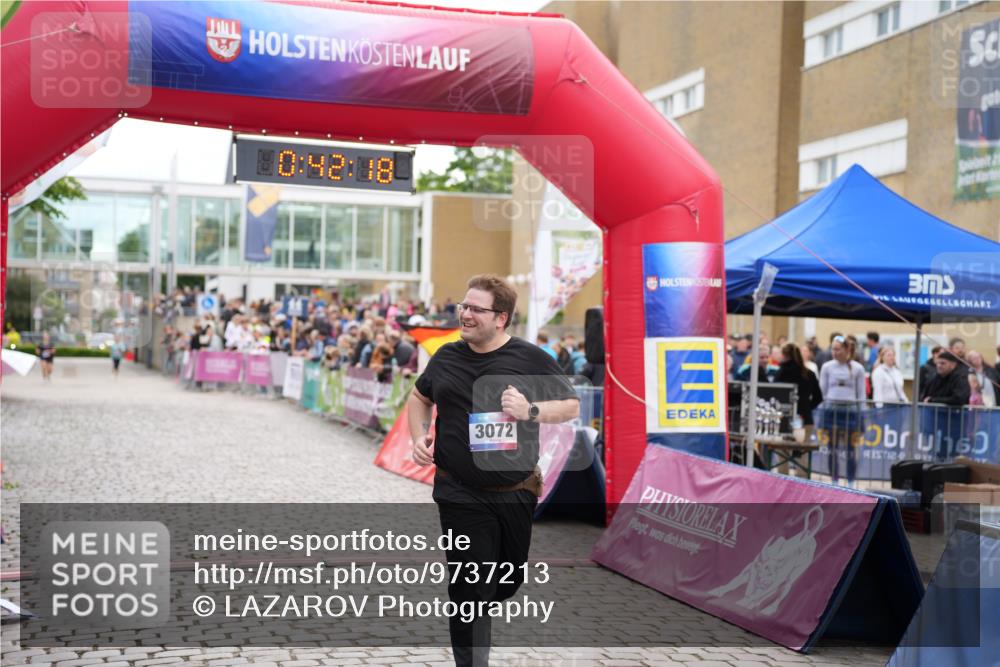 12.06.2026 - Holstenköstenlauf LAZAROV Photography http://msf.ph/oto/9737213 12.06.2026 18:12:16 Laufen 3072 meine-sportfotos.de