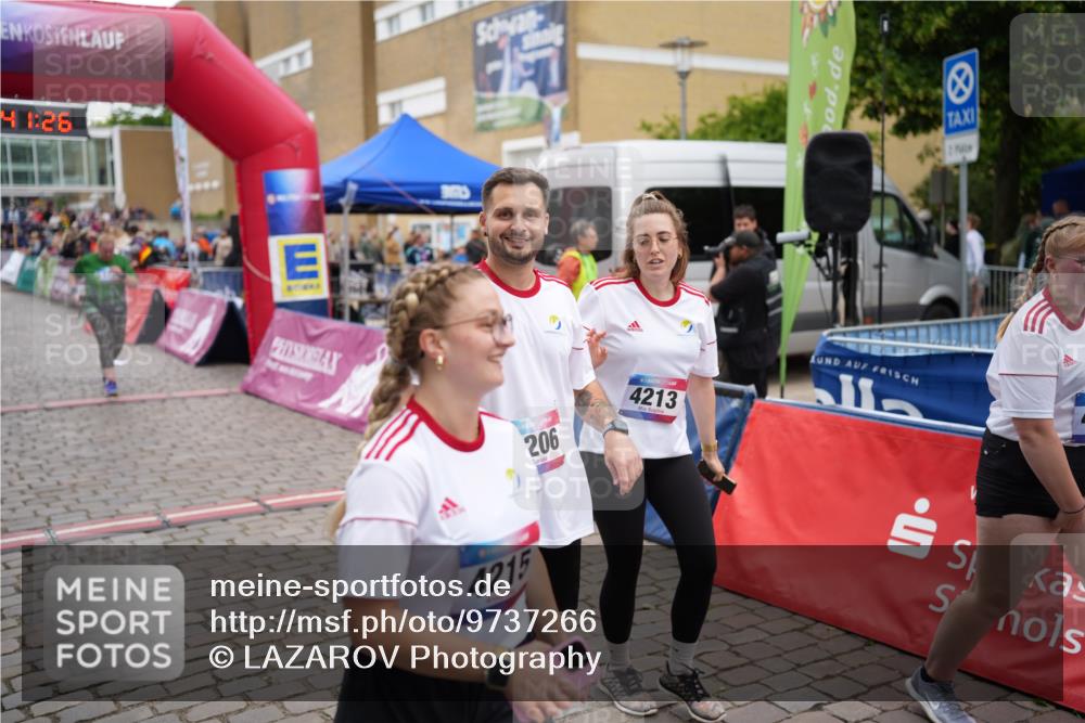 12.06.2026 - Holstenköstenlauf LAZAROV Photography http://msf.ph/oto/9737266 12.06.2026 18:11:24 Laufen 3739, 4213 meine-sportfotos.de