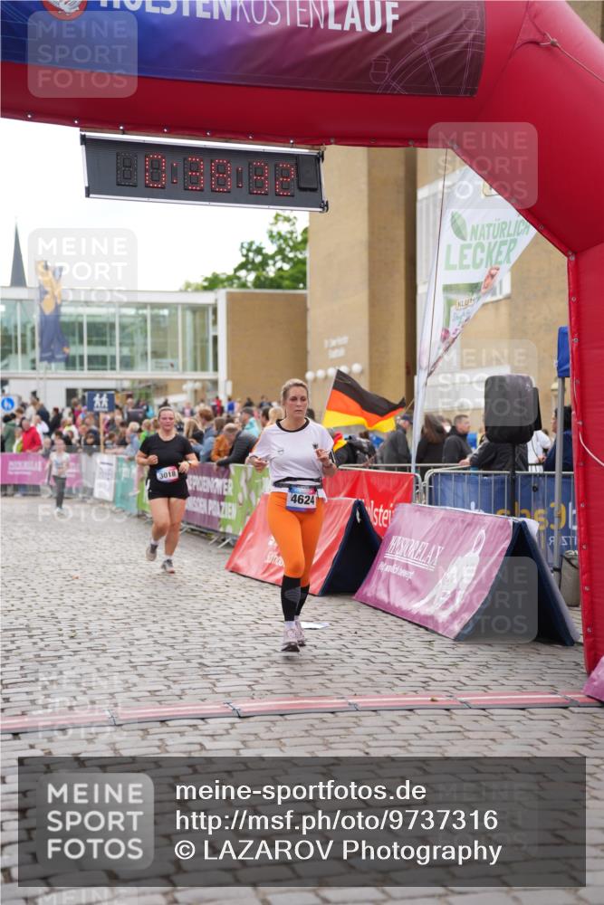 12.06.2026 - Holstenköstenlauf LAZAROV Photography http://msf.ph/oto/9737316 12.06.2026 18:08:30 Laufen 3018, 4624 meine-sportfotos.de