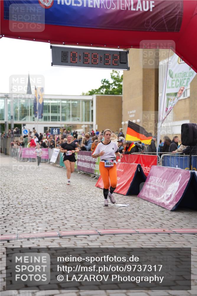 12.06.2026 - Holstenköstenlauf LAZAROV Photography http://msf.ph/oto/9737317 12.06.2026 18:08:30 Laufen 3018, 4624 meine-sportfotos.de