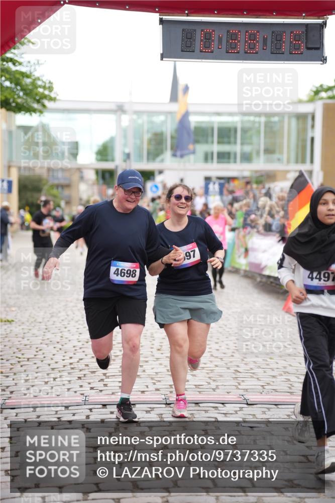 12.06.2026 - Holstenköstenlauf LAZAROV Photography http://msf.ph/oto/9737335 12.06.2026 18:08:14 Laufen 3447, 3632, 4336, 4399, 4465, 4497, 4697, 4698 meine-sportfotos.de