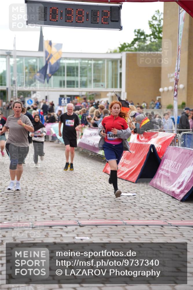 12.06.2026 - Holstenköstenlauf LAZAROV Photography http://msf.ph/oto/9737340 12.06.2026 18:08:10 Laufen 3632, 4399, 4465, 4494, 4495, 4497, 4697, 4698 meine-sportfotos.de
