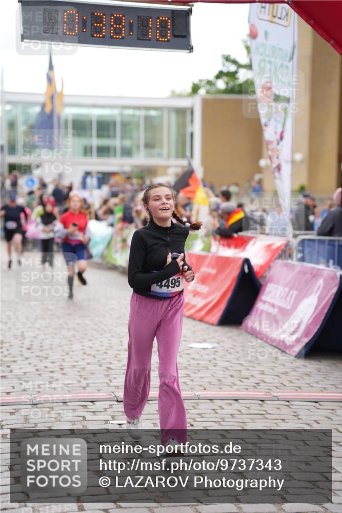 12.06.2026 - Holstenköstenlauf LAZAROV Photography http://msf.ph/oto/9737343 12.06.2026 18:08:08 Laufen 3632, 4399, 4465, 4494, 4495, 4497, 4697, 4698 meine-sportfotos.de