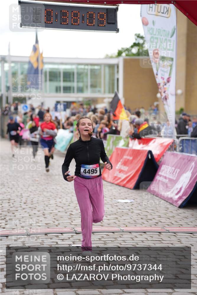 12.06.2026 - Holstenköstenlauf LAZAROV Photography http://msf.ph/oto/9737344 12.06.2026 18:08:08 Laufen 3632, 4399, 4465, 4494, 4495, 4497, 4697, 4698 meine-sportfotos.de