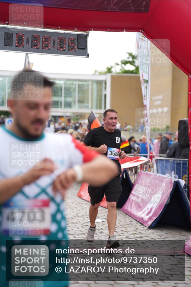 12.06.2026 - Holstenköstenlauf LAZAROV Photography http://msf.ph/oto/9737350 12.06.2026 18:08:03 Laufen 3580, 4135, 4494, 4495, 4703 meine-sportfotos.de