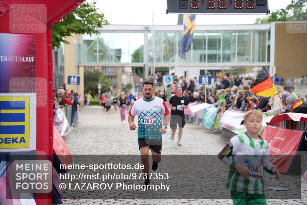 12.06.2026 - Holstenköstenlauf LAZAROV Photography http://msf.ph/oto/9737353 12.06.2026 18:07:58 Laufen 3580, 3581, 4135, 4703 meine-sportfotos.de