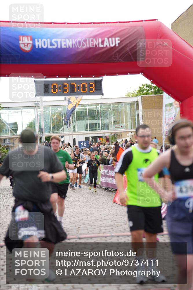 12.06.2026 - Holstenköstenlauf LAZAROV Photography http://msf.ph/oto/9737411 12.06.2026 18:07:01 Laufen 3129, 3941, 4134, 4138, 4199, 4627, 4870 meine-sportfotos.de