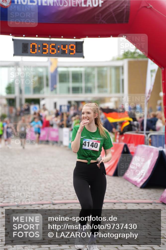 12.06.2026 - Holstenköstenlauf LAZAROV Photography http://msf.ph/oto/9737430 12.06.2026 18:06:48 Laufen 4100, 4140 meine-sportfotos.de