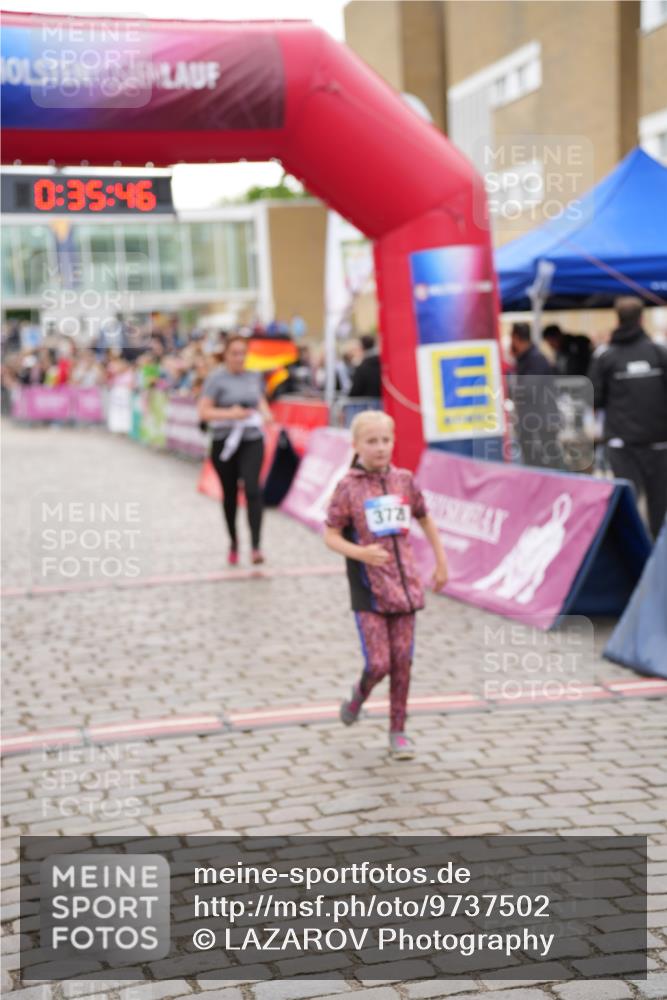 12.06.2026 - Holstenköstenlauf LAZAROV Photography http://msf.ph/oto/9737502 12.06.2026 18:05:44 Laufen 3613, 3728 meine-sportfotos.de