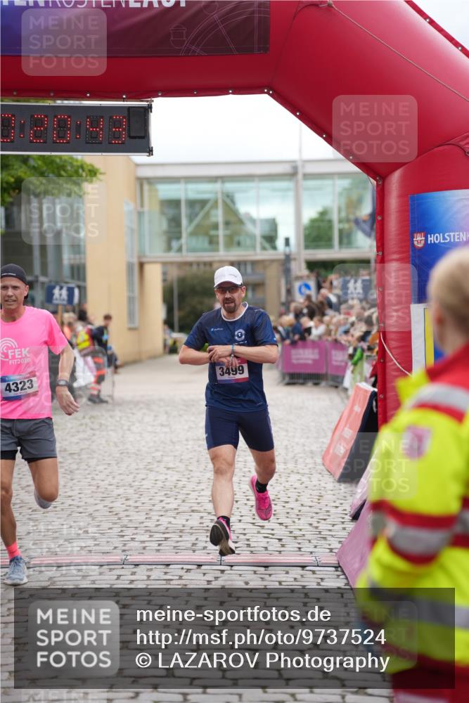 12.06.2026 - Holstenköstenlauf LAZAROV Photography http://msf.ph/oto/9737524 12.06.2026 17:50:42 Laufen 3499, 3800, 4323 meine-sportfotos.de