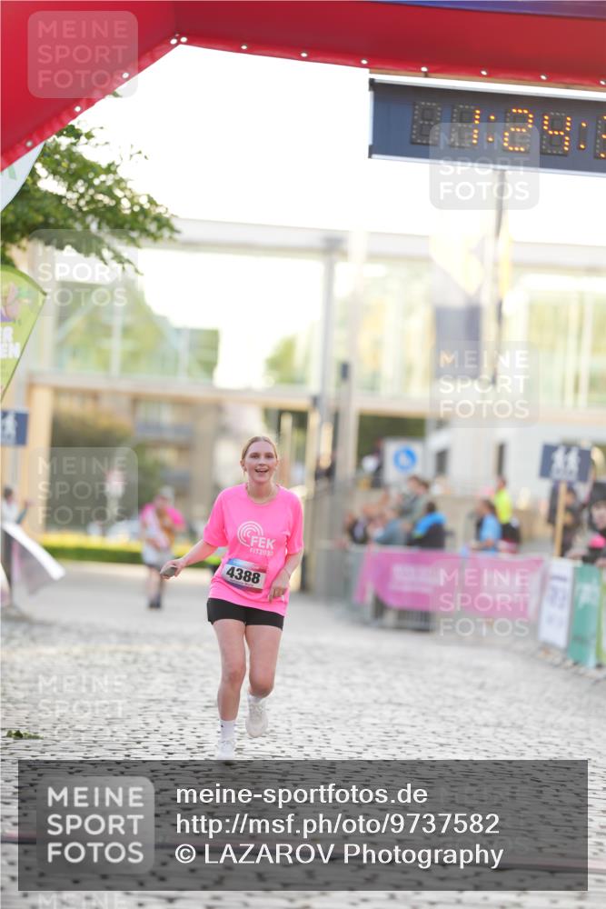 12.06.2026 - Holstenköstenlauf LAZAROV Photography http://msf.ph/oto/9737582 12.06.2026 20:24:32 Laufen 4388 meine-sportfotos.de