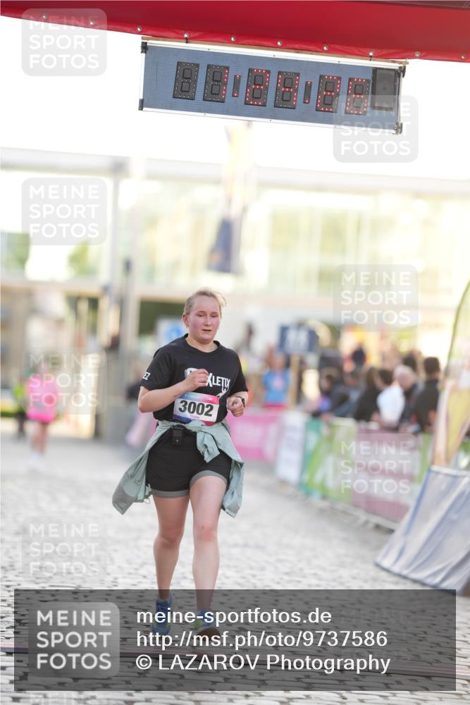 12.06.2026 - Holstenköstenlauf LAZAROV Photography http://msf.ph/oto/9737586 12.06.2026 20:24:24 Laufen 3002 meine-sportfotos.de