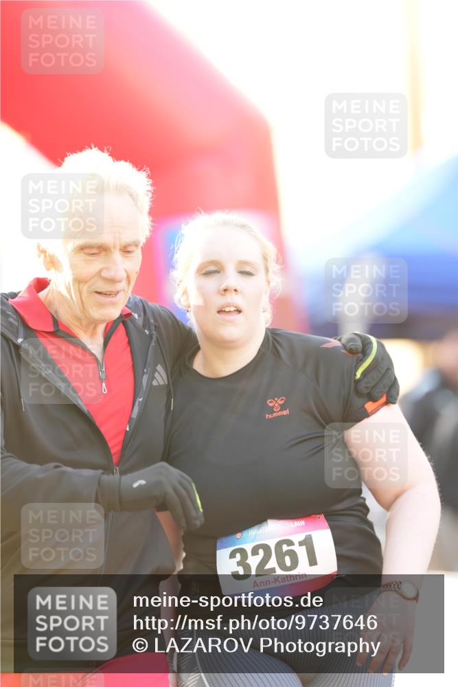 12.06.2026 - Holstenköstenlauf LAZAROV Photography http://msf.ph/oto/9737646 12.06.2026 20:17:32 Laufen 3261, 3262, 3372, 4561 meine-sportfotos.de
