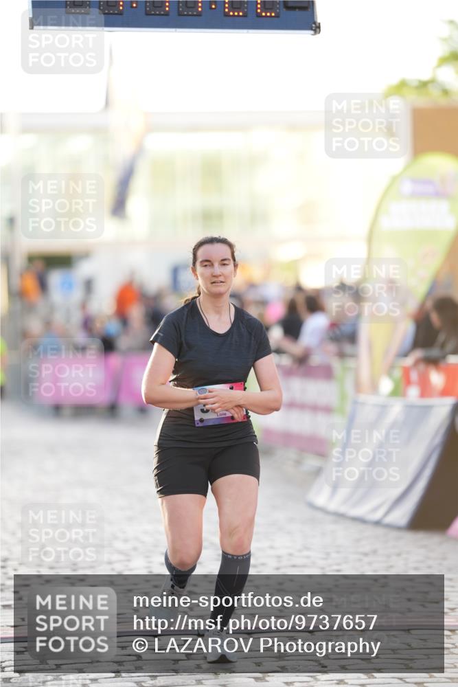 12.06.2026 - Holstenköstenlauf LAZAROV Photography http://msf.ph/oto/9737657 12.06.2026 20:17:20 Laufen 3276, 3376 meine-sportfotos.de