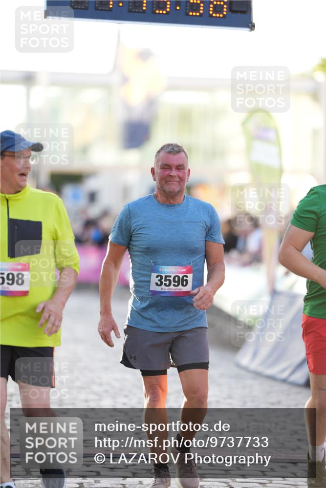 12.06.2026 - Holstenköstenlauf LAZAROV Photography http://msf.ph/oto/9737733 12.06.2026 20:15:37 Laufen 3596, 3598, 4128 meine-sportfotos.de