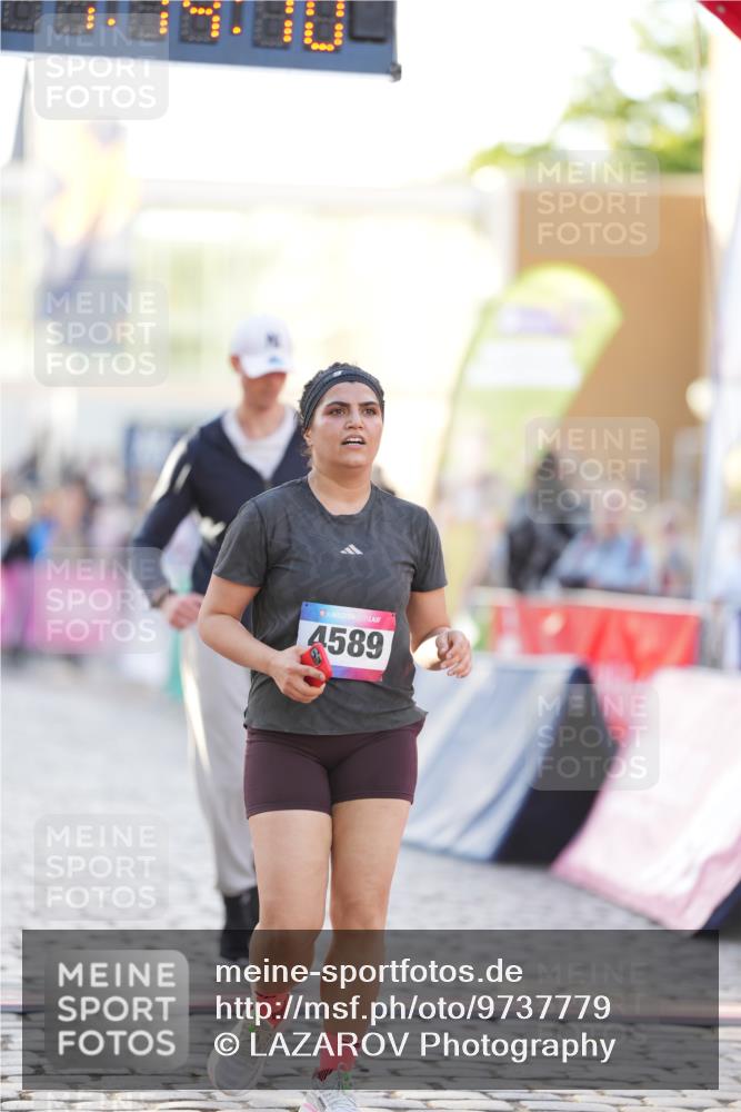 12.06.2026 - Holstenköstenlauf LAZAROV Photography http://msf.ph/oto/9737779 12.06.2026 20:14:08 Laufen 3947, 4589, 4864 meine-sportfotos.de