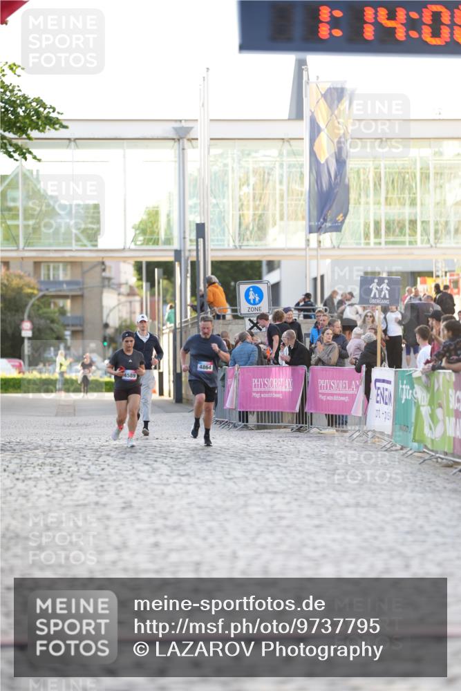 12.06.2026 - Holstenköstenlauf LAZAROV Photography http://msf.ph/oto/9737795 12.06.2026 20:13:58 Laufen  meine-sportfotos.de