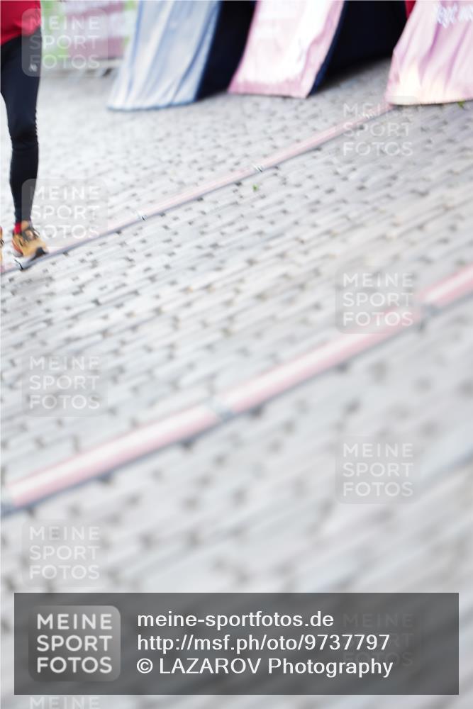 12.06.2026 - Holstenköstenlauf LAZAROV Photography http://msf.ph/oto/9737797 12.06.2026 20:13:13 Laufen 3917 meine-sportfotos.de