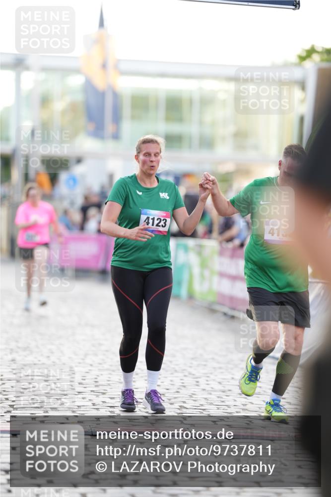 12.06.2026 - Holstenköstenlauf LAZAROV Photography http://msf.ph/oto/9737811 12.06.2026 20:12:52 Laufen 3091, 4123, 4133, 4367 meine-sportfotos.de