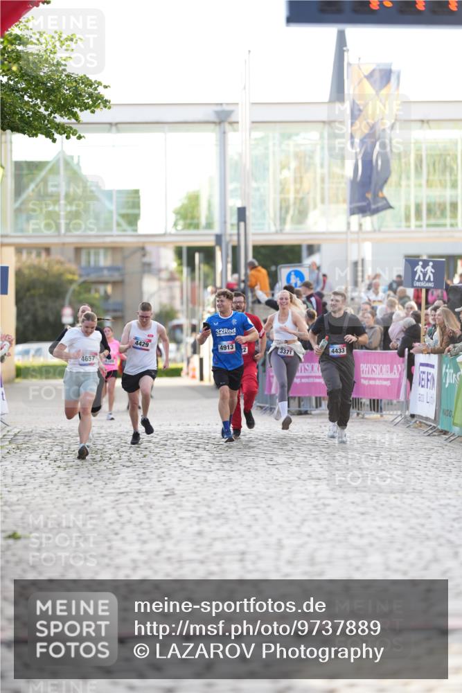 12.06.2026 - Holstenköstenlauf LAZAROV Photography http://msf.ph/oto/9737889 12.06.2026 20:11:38 Laufen 4657 meine-sportfotos.de