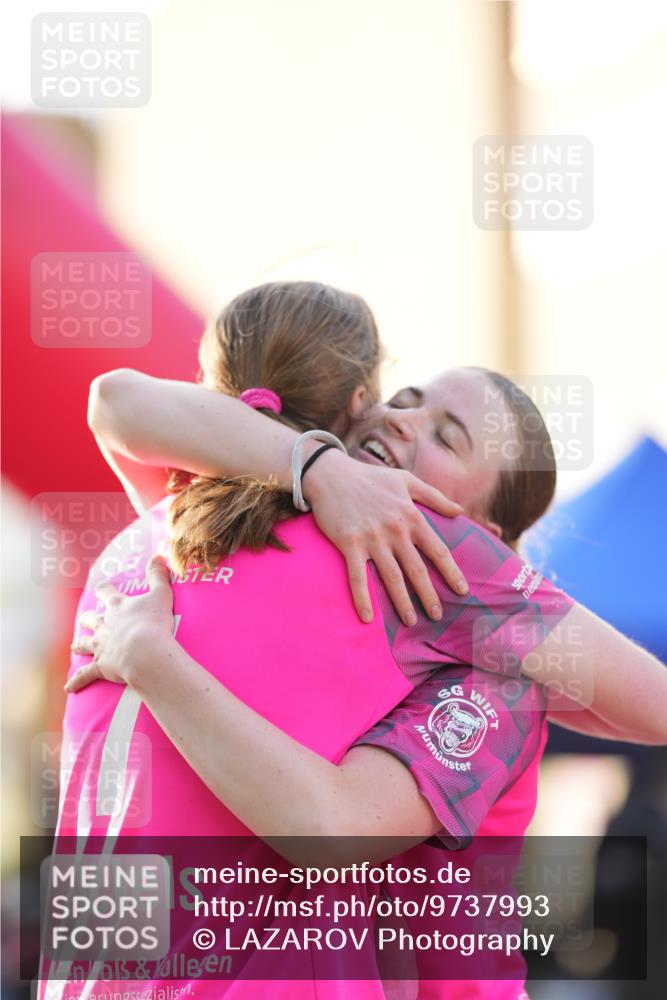12.06.2026 - Holstenköstenlauf LAZAROV Photography http://msf.ph/oto/9737993 12.06.2026 20:09:20 Laufen 3182 meine-sportfotos.de
