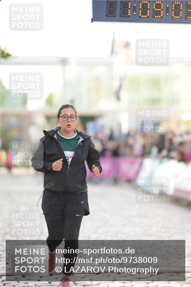 12.06.2026 - Holstenköstenlauf LAZAROV Photography http://msf.ph/oto/9738009 12.06.2026 20:09:02 Laufen 3277 meine-sportfotos.de