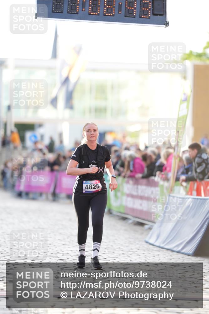 12.06.2026 - Holstenköstenlauf LAZAROV Photography http://msf.ph/oto/9738024 12.06.2026 20:08:42 Laufen 4825 meine-sportfotos.de