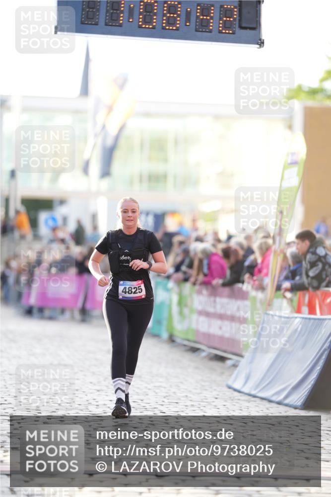 12.06.2026 - Holstenköstenlauf LAZAROV Photography http://msf.ph/oto/9738025 12.06.2026 20:08:42 Laufen 4825 meine-sportfotos.de