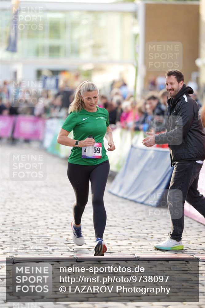12.06.2026 - Holstenköstenlauf LAZAROV Photography http://msf.ph/oto/9738097 12.06.2026 20:06:59 Laufen 3066, 3661, 4159 meine-sportfotos.de