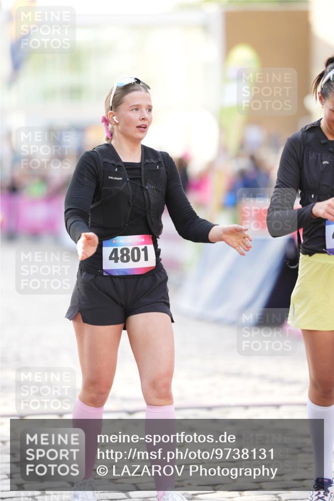 12.06.2026 - Holstenköstenlauf LAZAROV Photography http://msf.ph/oto/9738131 12.06.2026 20:06:10 Laufen 3031, 3114, 3282, 3395, 3458, 4801, 4807 meine-sportfotos.de