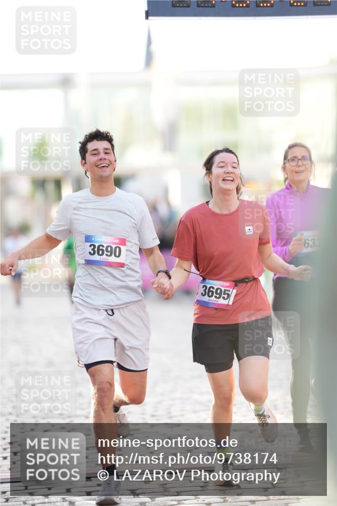 12.06.2026 - Holstenköstenlauf LAZAROV Photography http://msf.ph/oto/9738174 12.06.2026 20:05:26 Laufen 3168, 3366, 3591, 3690, 3695, 4633, 4867 meine-sportfotos.de