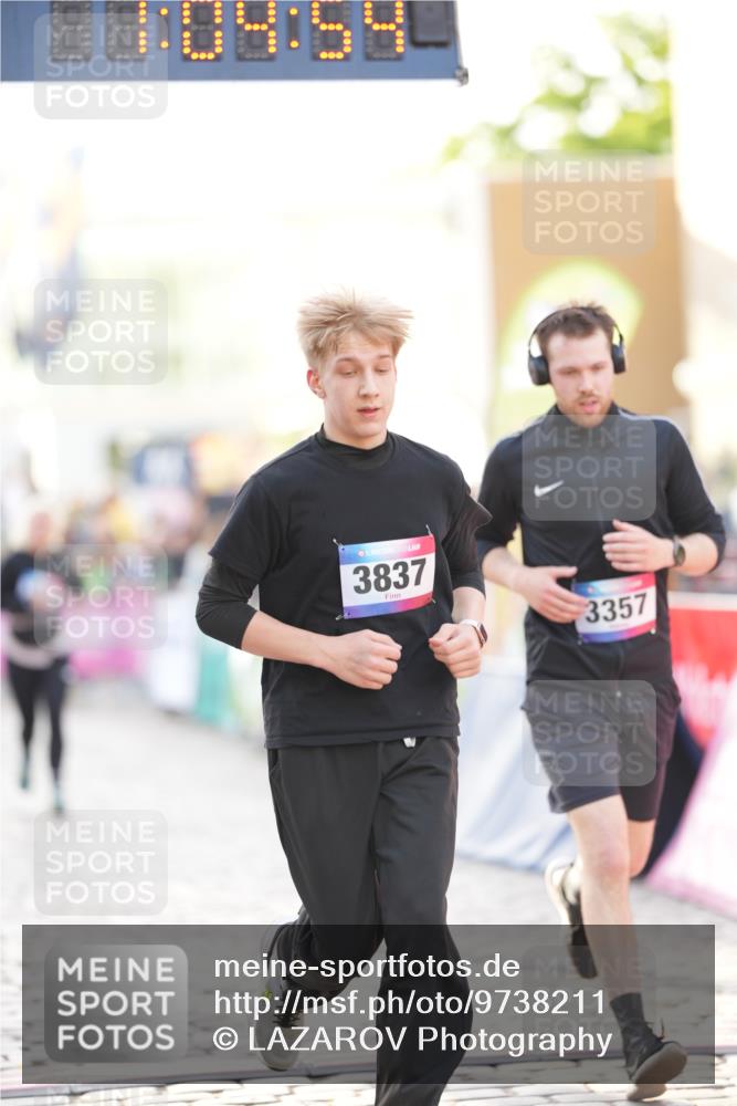 12.06.2026 - Holstenköstenlauf LAZAROV Photography http://msf.ph/oto/9738211 12.06.2026 20:04:53 Laufen 3328, 3330, 3357, 3756, 3837, 4162 meine-sportfotos.de