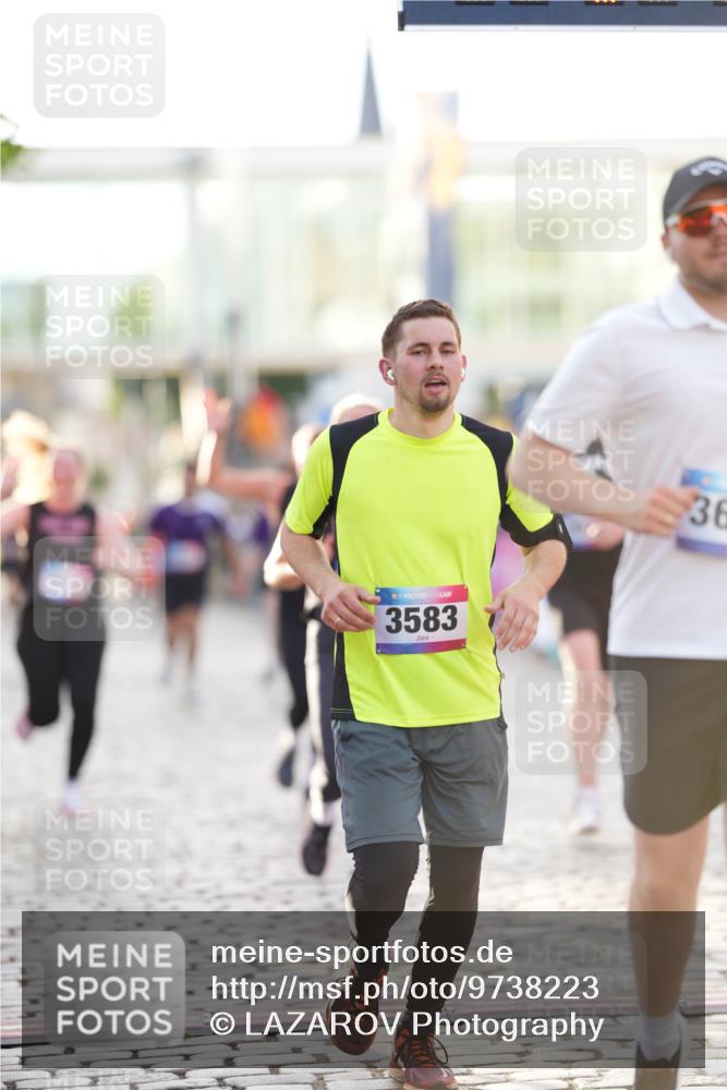 12.06.2026 - Holstenköstenlauf LAZAROV Photography http://msf.ph/oto/9738223 12.06.2026 20:04:40 Laufen 3583, 3975, 4090, 4091, 4547, 4549, 4766 meine-sportfotos.de