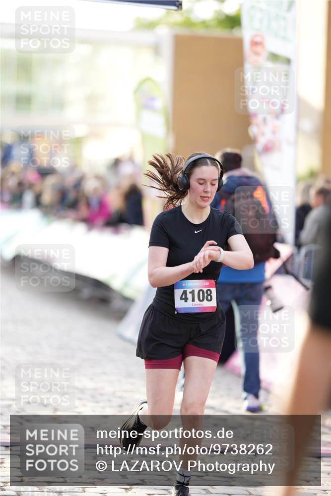 12.06.2026 - Holstenköstenlauf LAZAROV Photography http://msf.ph/oto/9738262 12.06.2026 20:04:06 Laufen 3620, 3621, 3663, 3856, 3857, 4108 meine-sportfotos.de