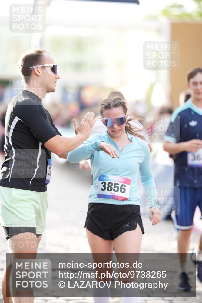 12.06.2026 - Holstenköstenlauf LAZAROV Photography http://msf.ph/oto/9738265 12.06.2026 20:04:03 Laufen 3472, 3473, 3620, 3621, 3856, 3857, 4108 meine-sportfotos.de