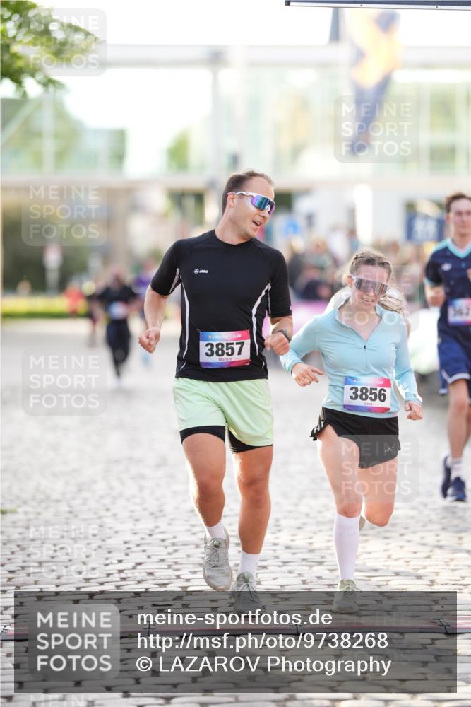 12.06.2026 - Holstenköstenlauf LAZAROV Photography http://msf.ph/oto/9738268 12.06.2026 20:04:01 Laufen 3472, 3473, 3620, 3621, 3856, 3857 meine-sportfotos.de
