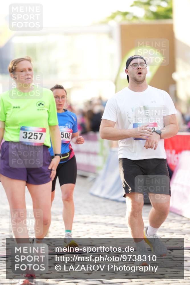 12.06.2026 - Holstenköstenlauf LAZAROV Photography http://msf.ph/oto/9738310 12.06.2026 20:03:21 Laufen 3127, 3257, 3439, 3477, 3508, 4182, 4903 meine-sportfotos.de