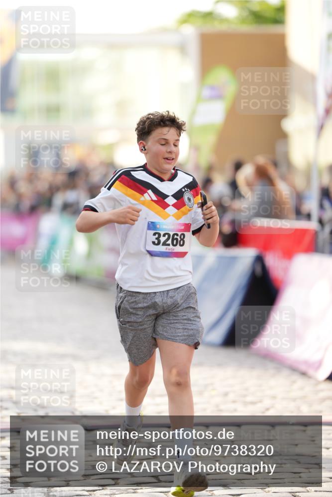 12.06.2026 - Holstenköstenlauf LAZAROV Photography http://msf.ph/oto/9738320 12.06.2026 20:03:14 Laufen 3127, 3162, 3268, 3897 meine-sportfotos.de