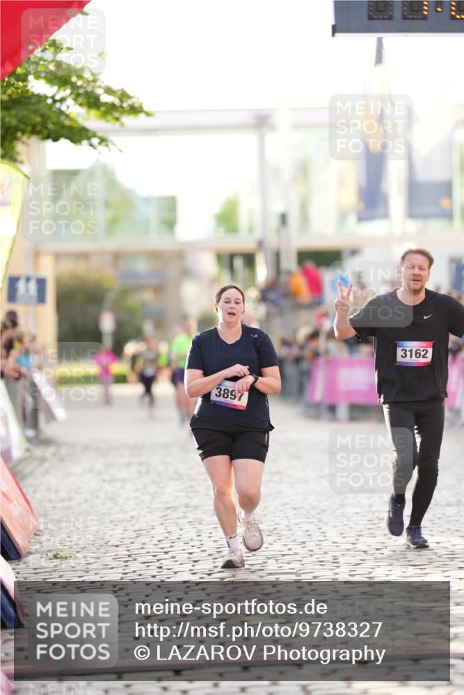 12.06.2026 - Holstenköstenlauf LAZAROV Photography http://msf.ph/oto/9738327 12.06.2026 20:03:08 Laufen 3162, 3803, 3809, 3897 meine-sportfotos.de