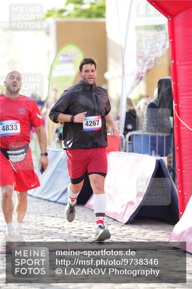 12.06.2026 - Holstenköstenlauf LAZAROV Photography http://msf.ph/oto/9738346 12.06.2026 20:02:48 Laufen 3118, 3125, 3905, 3933, 3940, 4267, 4526, 4833, 4884 meine-sportfotos.de