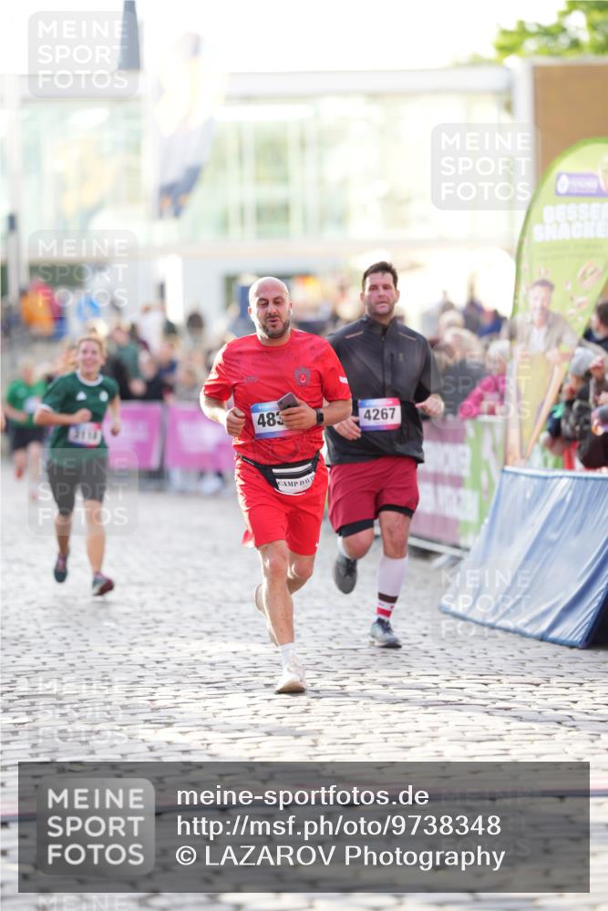 12.06.2026 - Holstenköstenlauf LAZAROV Photography http://msf.ph/oto/9738348 12.06.2026 20:02:47 Laufen 3118, 3125, 3184, 3905, 3933, 3940, 4267, 4526, 4833, 4884 meine-sportfotos.de