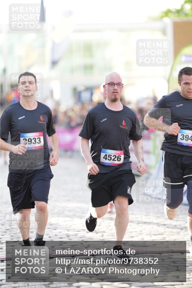12.06.2026 - Holstenköstenlauf LAZAROV Photography http://msf.ph/oto/9738352 12.06.2026 20:02:43 Laufen 3125, 3184, 3905, 3933, 3940, 4154, 4155, 4526 meine-sportfotos.de