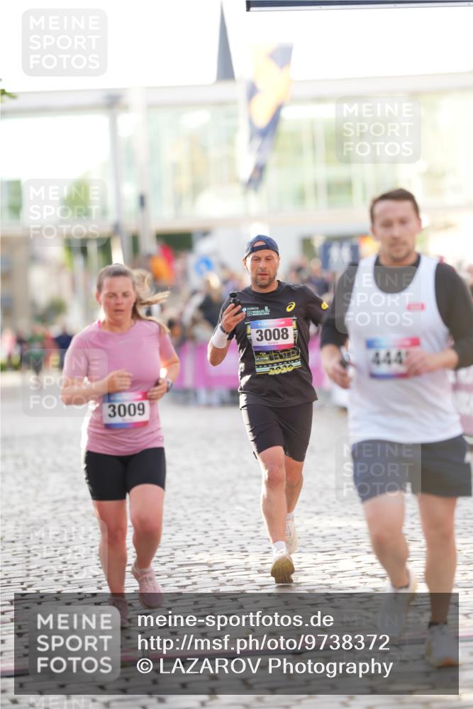 12.06.2026 - Holstenköstenlauf LAZAROV Photography http://msf.ph/oto/9738372 12.06.2026 20:02:22 Laufen 3008, 3009, 3789, 3978, 4426, 4446, 4731, 4808 meine-sportfotos.de