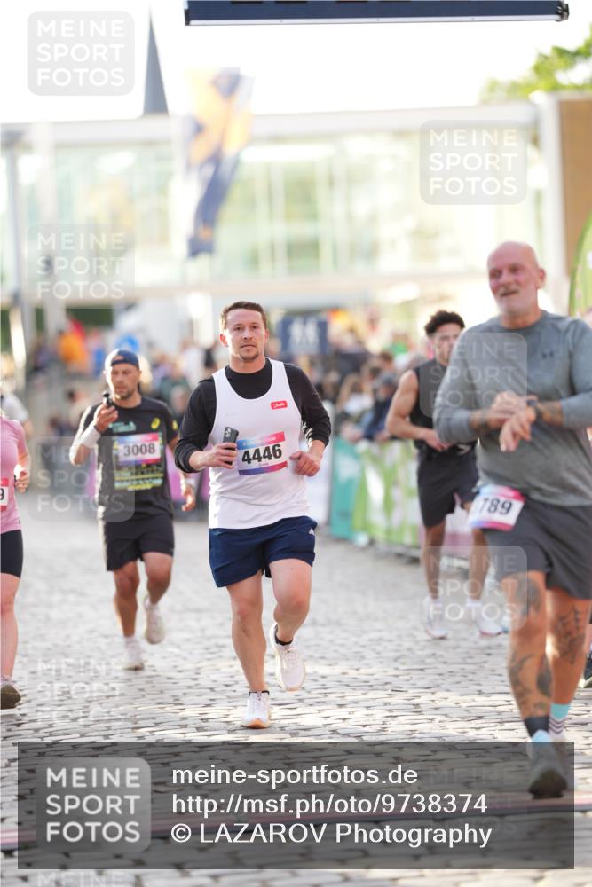 12.06.2026 - Holstenköstenlauf LAZAROV Photography http://msf.ph/oto/9738374 12.06.2026 20:02:21 Laufen 3008, 3009, 3041, 3789, 4426, 4446, 4523, 4731, 4808 meine-sportfotos.de