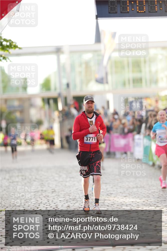 12.06.2026 - Holstenköstenlauf LAZAROV Photography http://msf.ph/oto/9738424 12.06.2026 20:01:35 Laufen 3238, 3320, 3590, 3771, 4018, 4244, 4692, 4796 meine-sportfotos.de