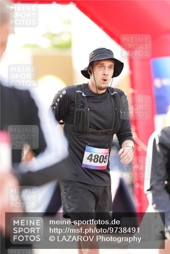 12.06.2026 - Holstenköstenlauf LAZAROV Photography http://msf.ph/oto/9738491 12.06.2026 20:00:32 Laufen 3154, 3566, 4805 meine-sportfotos.de