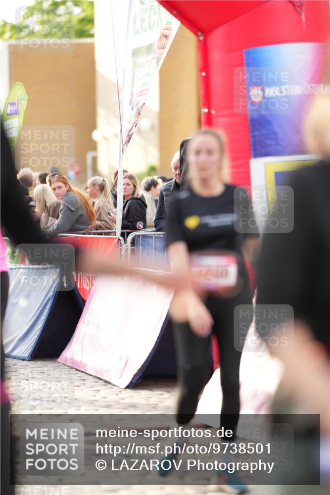 12.06.2026 - Holstenköstenlauf LAZAROV Photography http://msf.ph/oto/9738501 12.06.2026 20:00:25 Laufen 3087, 3154, 3566, 4246, 4365, 4366, 4933 meine-sportfotos.de